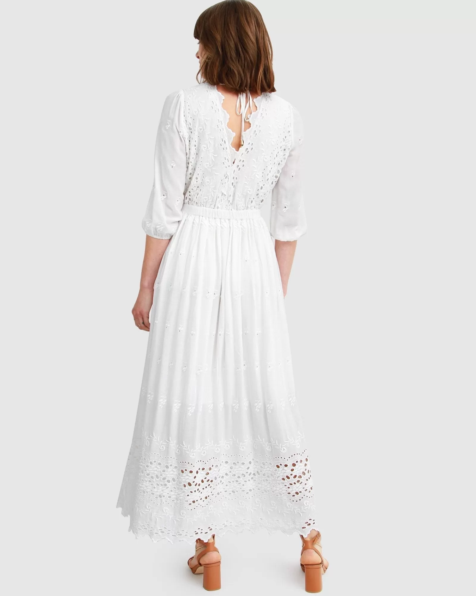 all_eyes_on_me_midi_dress__white_4-1.webp Belle & Bloom All Eyes On Me Midi Dress -