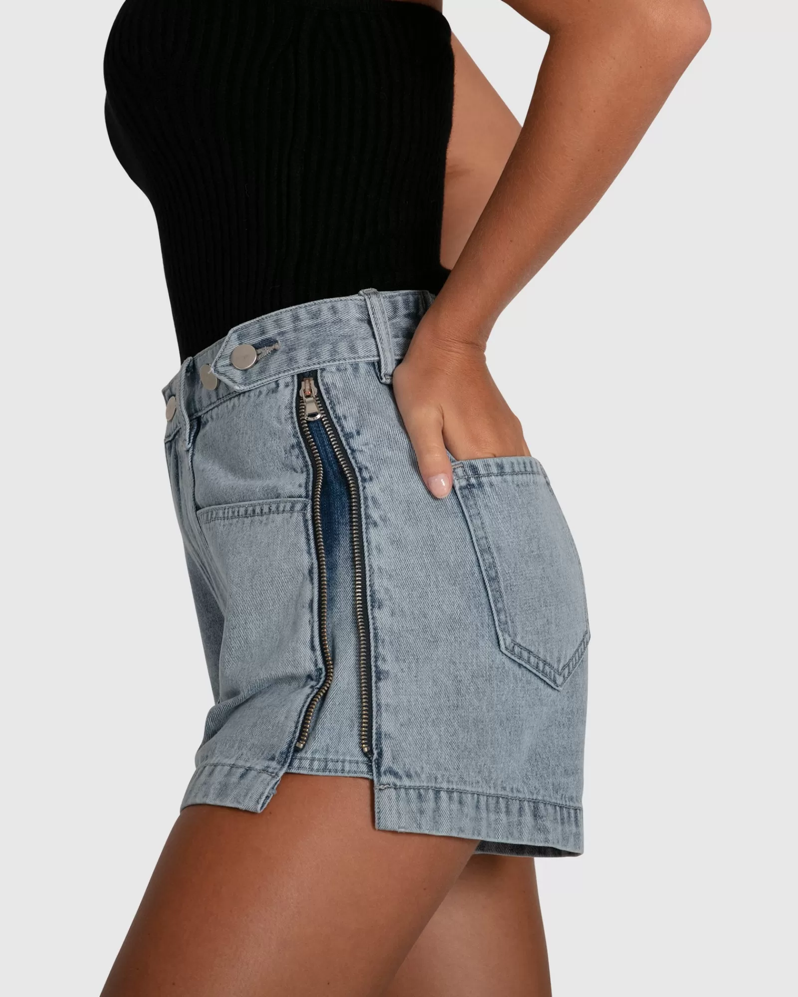 bring_the_heat_denim_shorts__stonewash_7-3.webp Belle & Bloom Bring The Heat Denim Shorts -