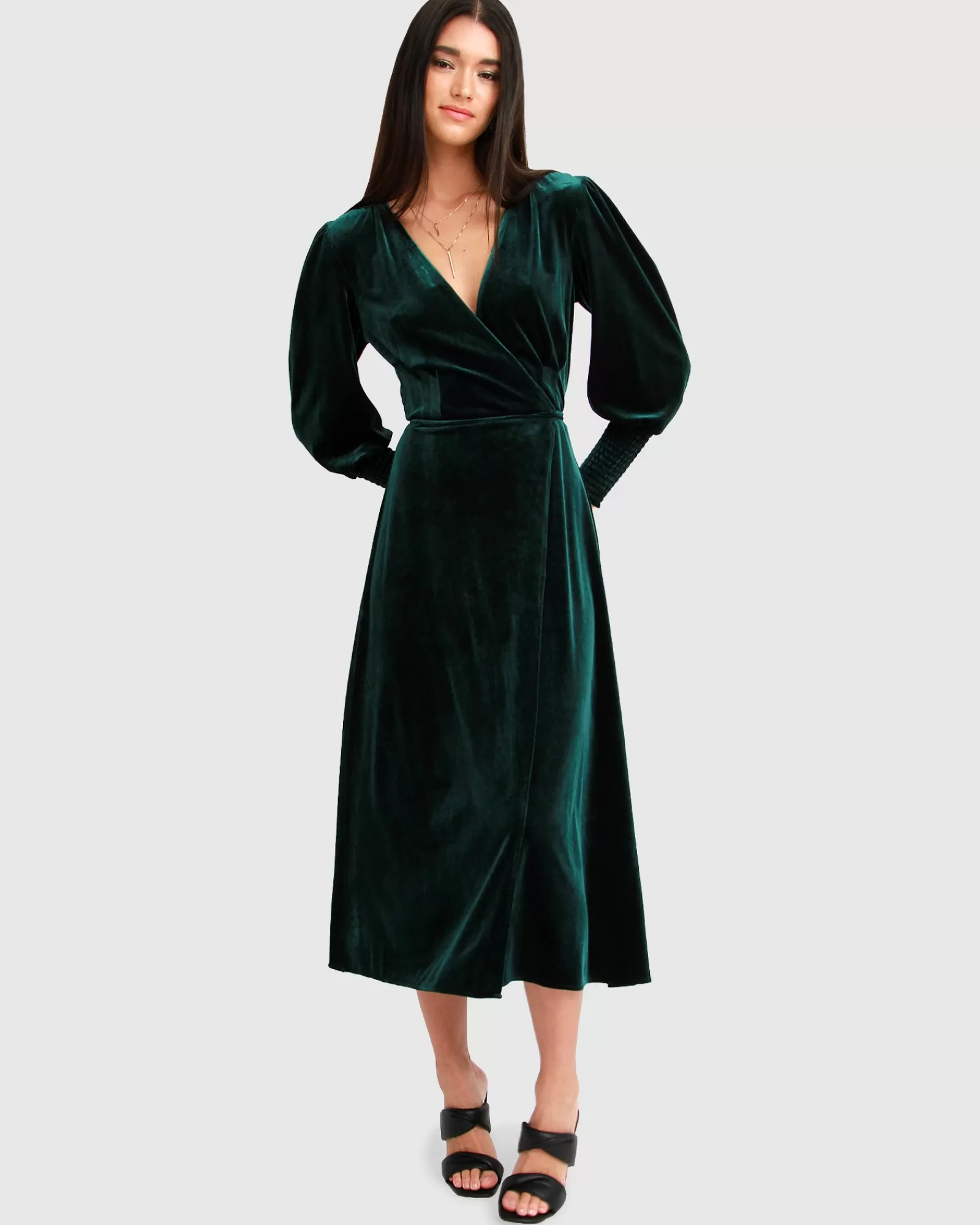 Belle & Bloom Current Mood Velvet Wrap Dress - Dark Green