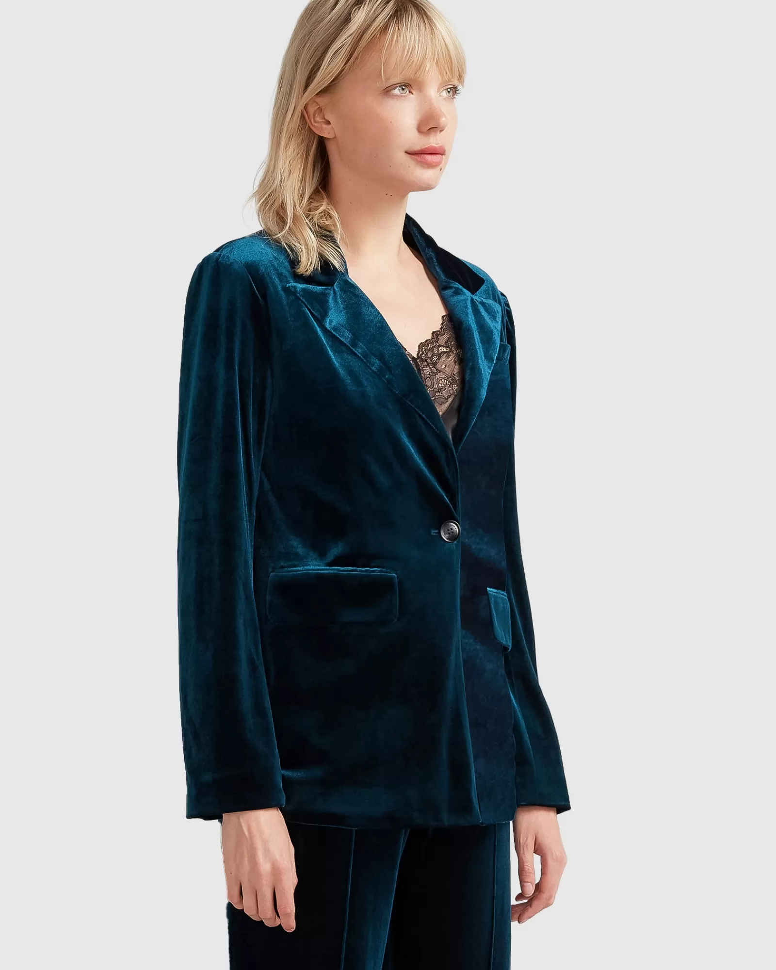 eternity_velvet_blazer__dark_teal_3-3.webp Belle & Bloom Eternity Velvet Blazer - Dark Teal