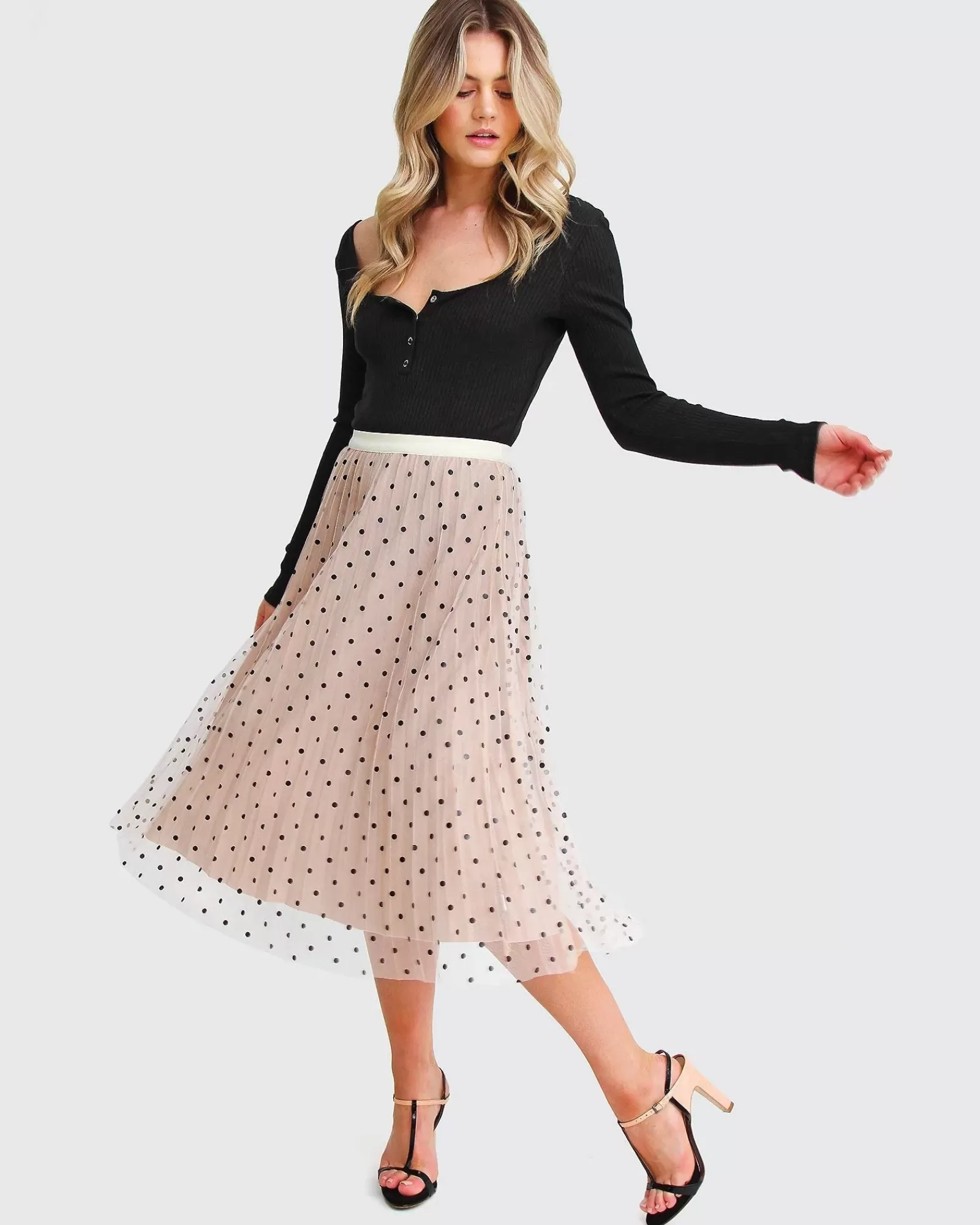 mixed_feeling_reversible_skirt__beige_3-3.webp Belle & Bloom Mixed Feeling Reversible Skirt -